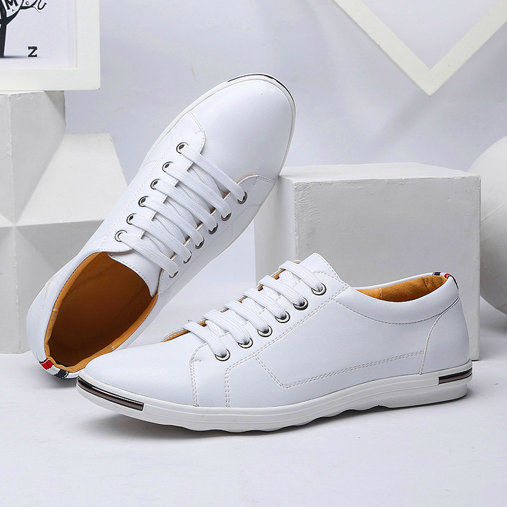 Barton Leather Sneaker